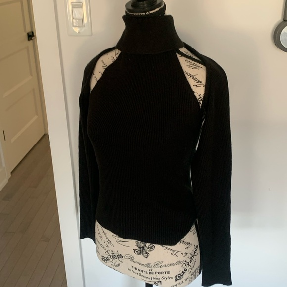 Nwot, never worn 2 piece top , wool - Picture 1 of 3